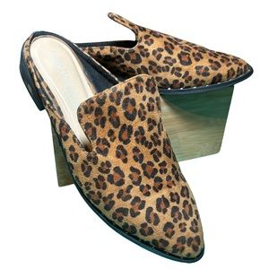 VERY VOLATILE cheetah print slip ons
